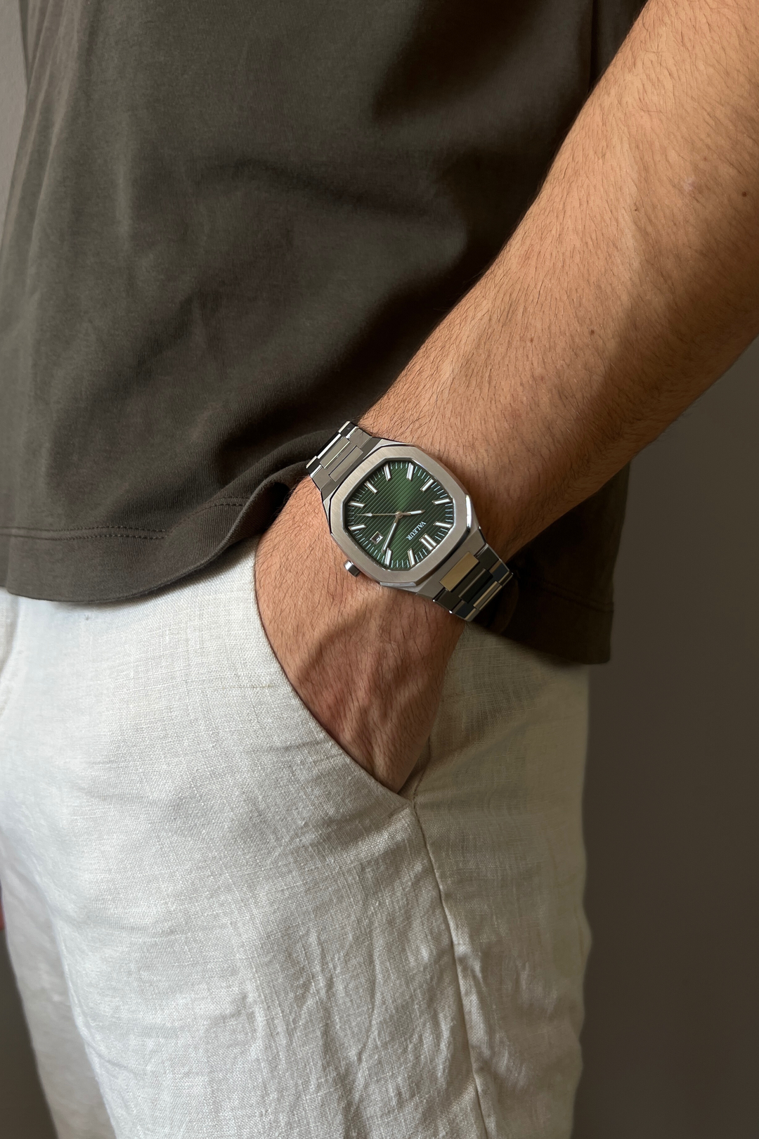 Valeur Noble 38 - Green Quartz
