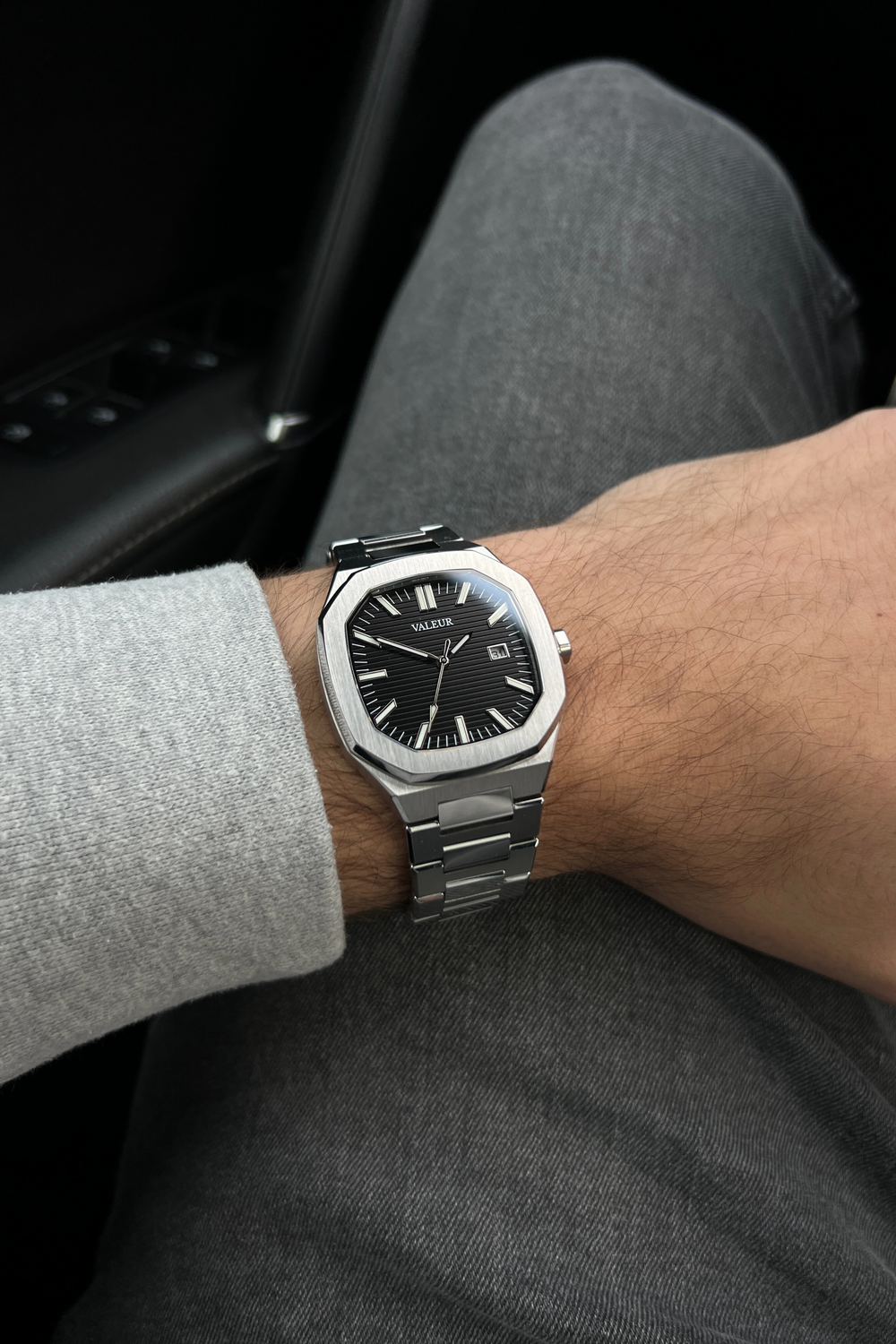 Valeur Noble 38 - Black Quartz