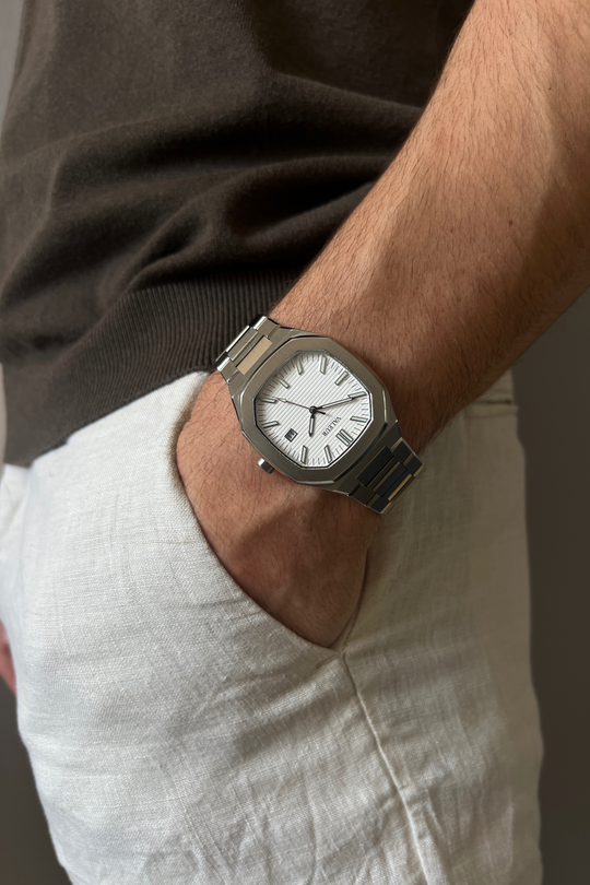 Valeur Noble 38 - White Quartz