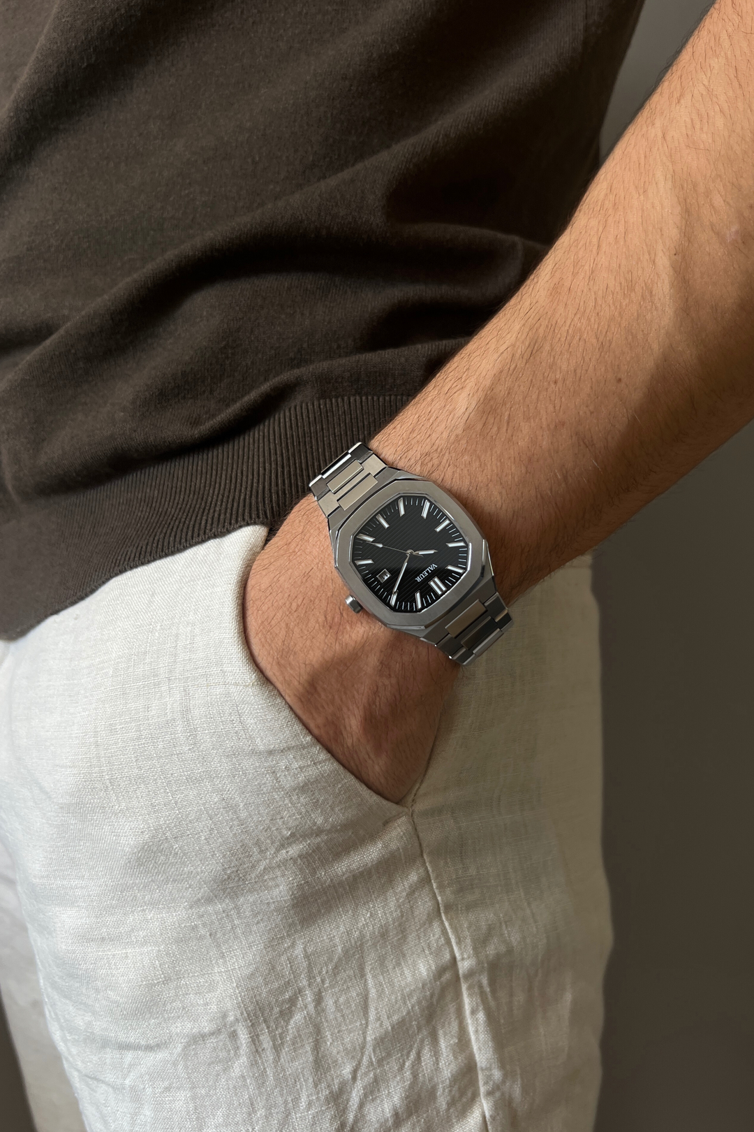 Valeur Noble 38 - Black Quartz