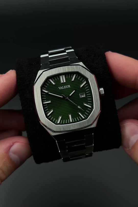 Valeur Noble 38 - Green Quartz